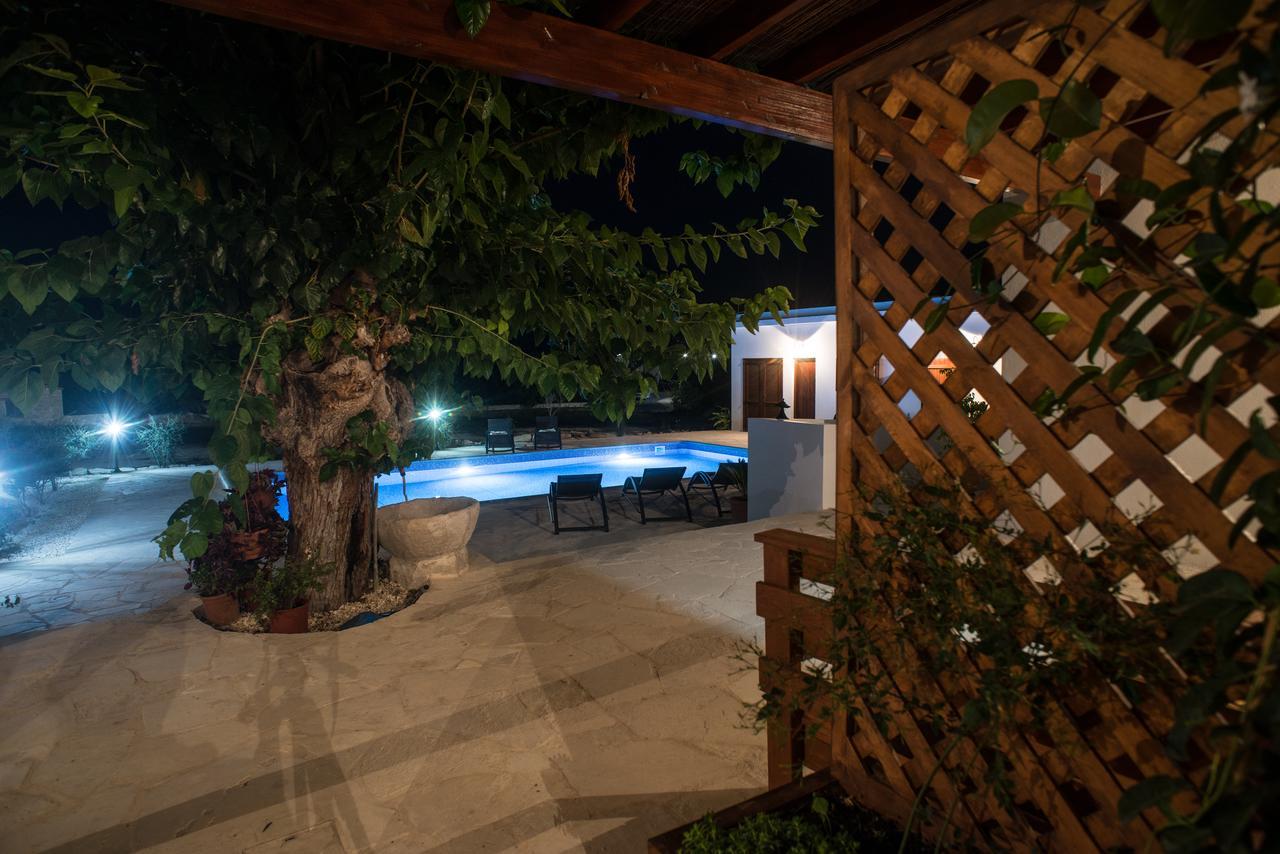 Chloe'S House Guest House Pano Akourdalia Exterior photo